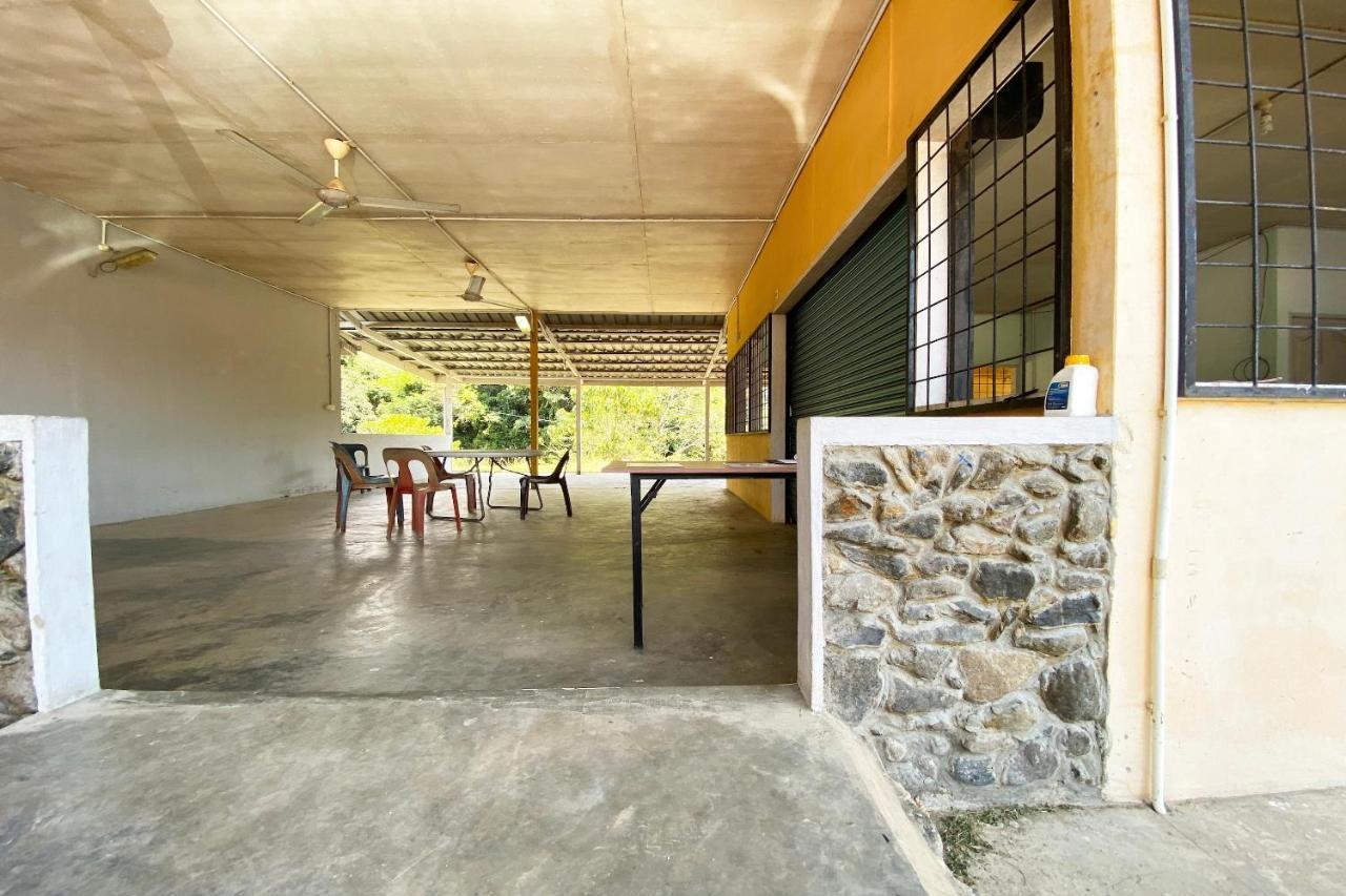 Oyo 90268 Lohan Point Lodge Ranau Exterior foto